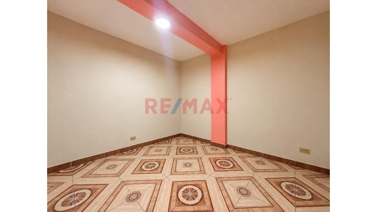 Oportunidad De Inversión Casa De 3 Pisos Con Mas De 12 Habitaciones En Urb Condevilla — foto 10