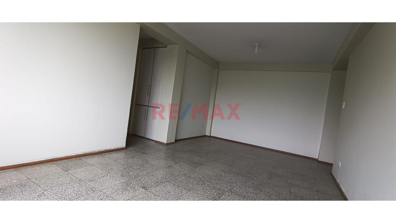 Venta De Departamento En El Callao A Pocas Cuadras Del Aeropuerto Jorje Chavez, Departamento En Condominio — foto 3