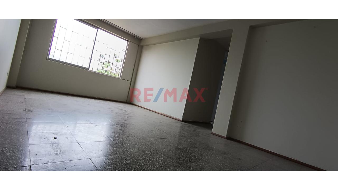 Venta De Departamento En El Callao A Pocas Cuadras Del Aeropuerto Jorje Chavez, Departamento En Condominio — foto 2