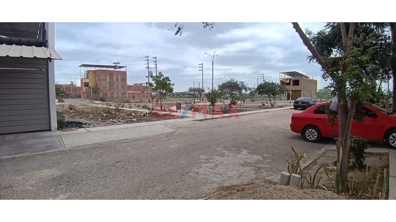 Venta Terreno En Urb La Planicie - 2Da Etapa - 3