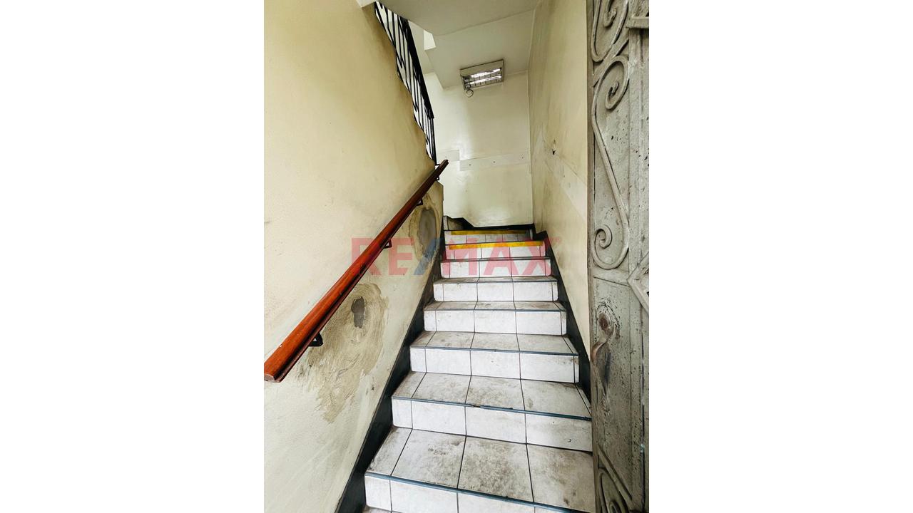 🏢 ¡Inversión Con Gran Potencial En Los Olivos! 🚀 📍 Se Vende 2.º Piso + Azotea Privada - 21