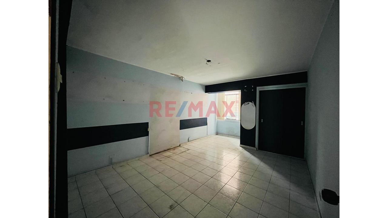 🏢 ¡Inversión Con Gran Potencial En Los Olivos! 🚀 📍 Se Vende 2.º Piso + Azotea Privada — foto 6