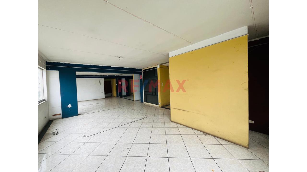 🏢 ¡Inversión Con Gran Potencial En Los Olivos! 🚀 📍 Se Vende 2.º Piso + Azotea Privada - 19