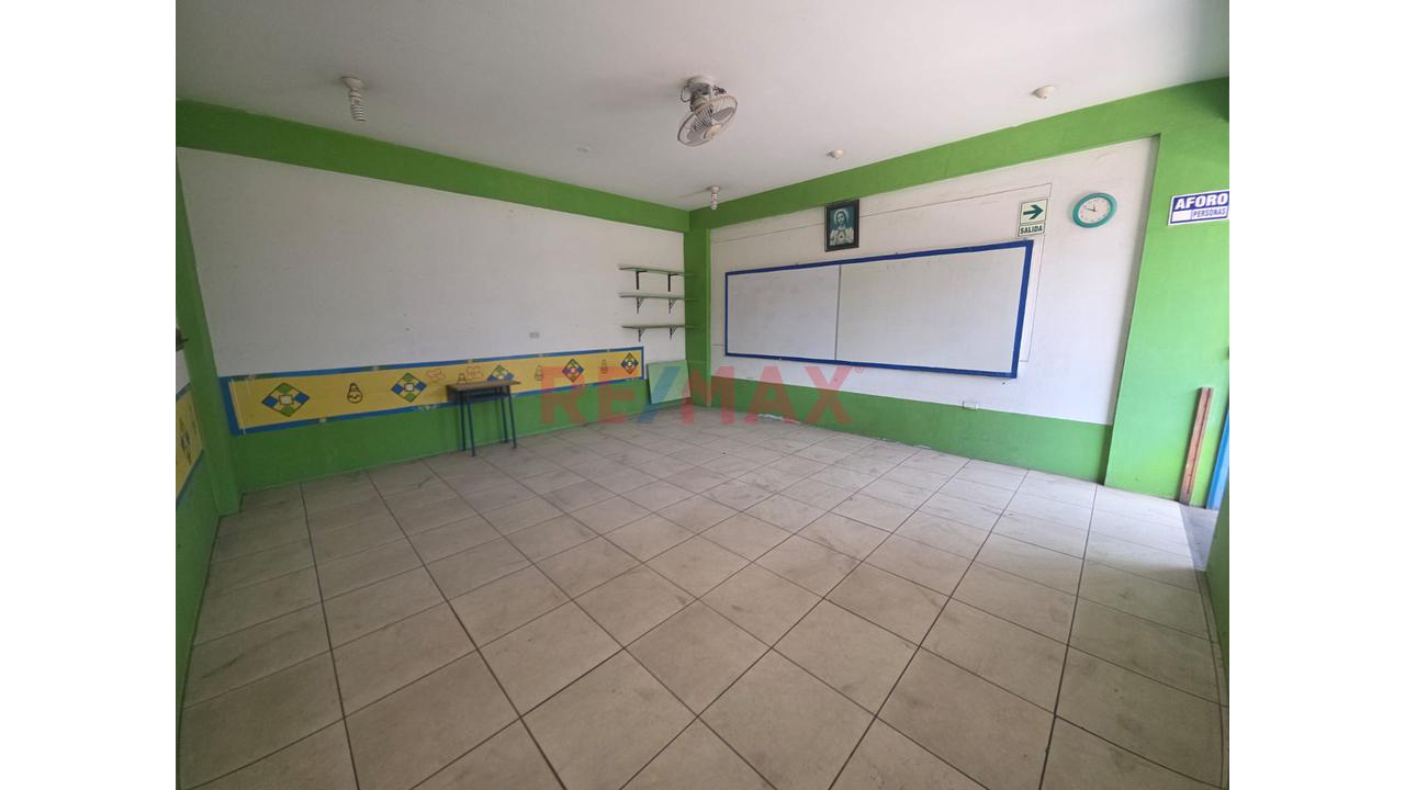 Alqiuler De Edificio Ideal Para Empresa O Almacén - 8