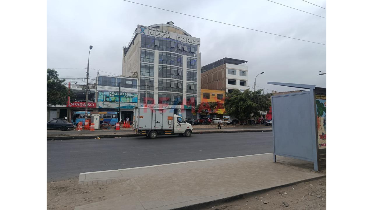 Local En Alquiler 2Do Piso Ideal Para Oficinas O Deposito - 9