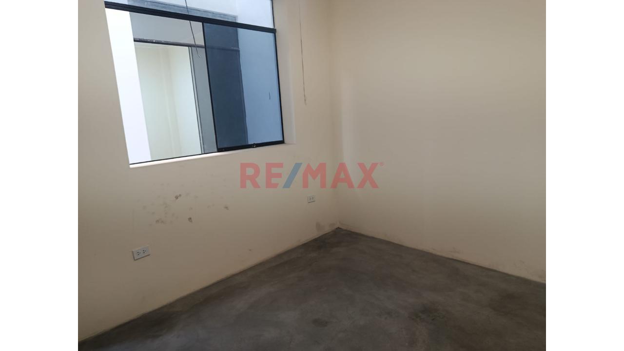 Local En Alquiler 2Do Piso Ideal Para Oficinas O Deposito - 12