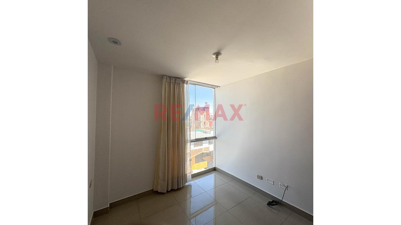 Alquiler De Departamento – Camino Real - 7