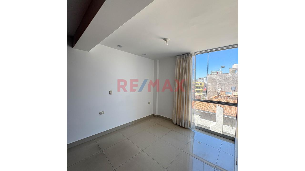 Alquiler De Departamento – Camino Real - 18