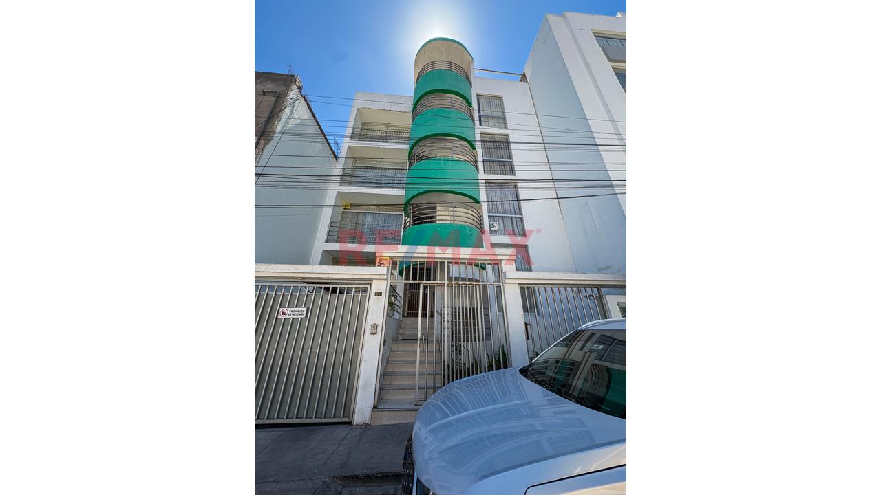Alquiler De Departamento – Camino Real - 14