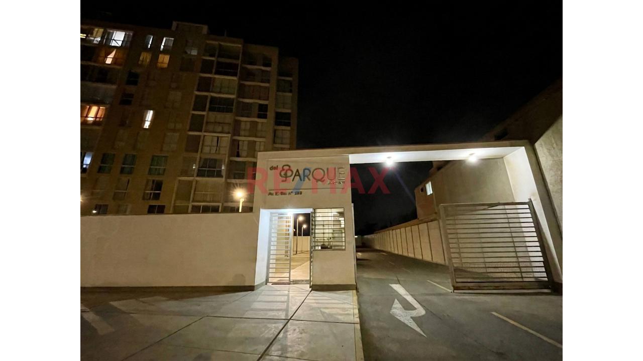Departamento En Condominio Del Parque - 1