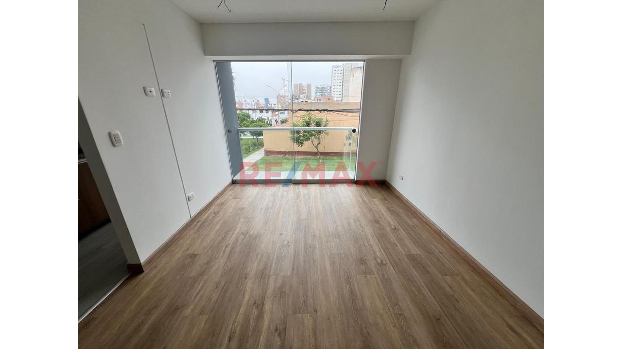 Venta Departamento Flat Estreno - 1