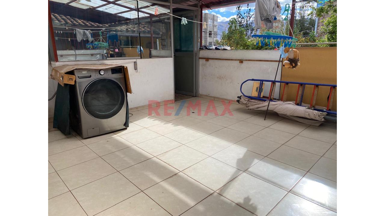 🏡 Casa De 2 Pisos En Venta – Urb. San Francisco - 9