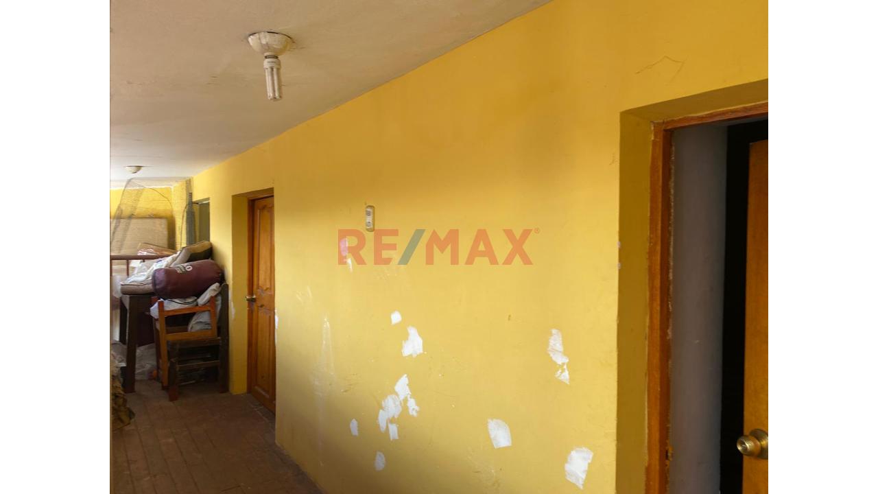 🏡 Casa De 2 Pisos En Venta – Urb. San Francisco - 5