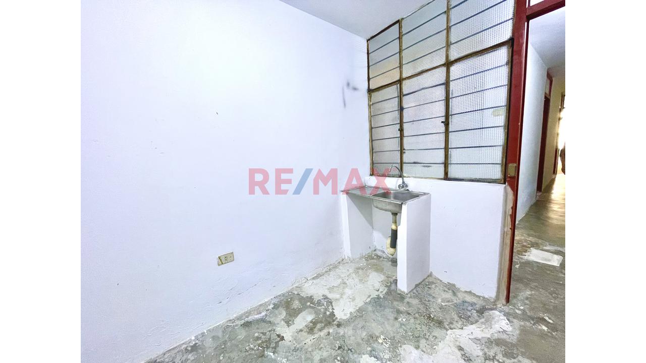 1Er Piso En Urb San Carlos - 11