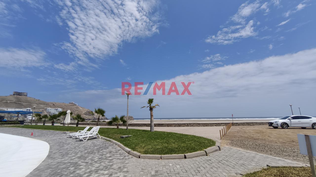 Venta De Terreno De Playa En Primera Fila – 271.66 M² | Vista Al Mar
