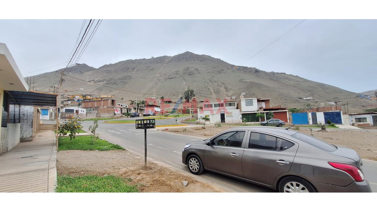 Venta Casa Como Terreno La Arboleda Santa Rosa - 3