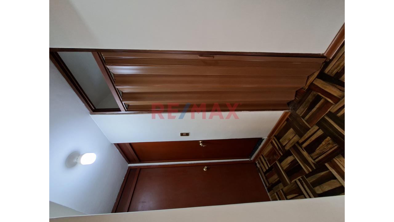 Se Vende Departamento En Excelente Ubicación Distrito Santiago De Surco — foto 5