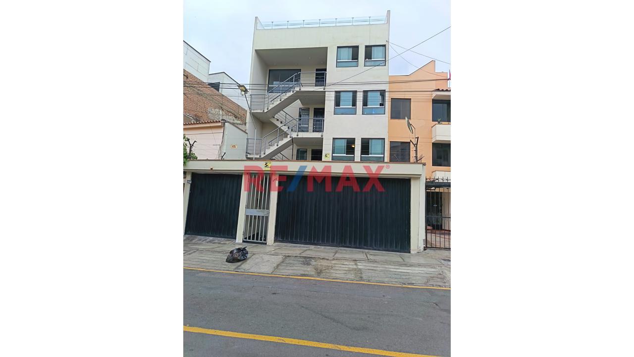 Vendo Departamento En La Urb. Jardines De Higuerata Surquillo