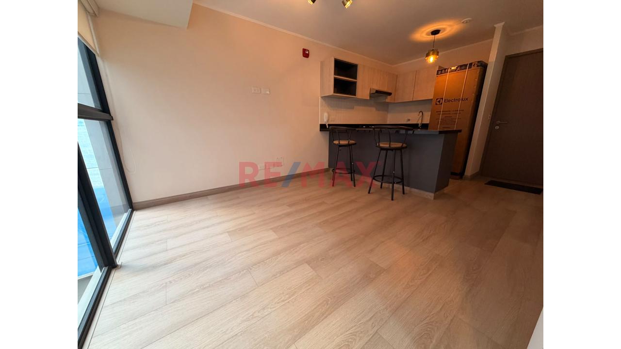 ¡Moderno Departamento De 1 Dormitorio + Cochera! | Derby — foto 4