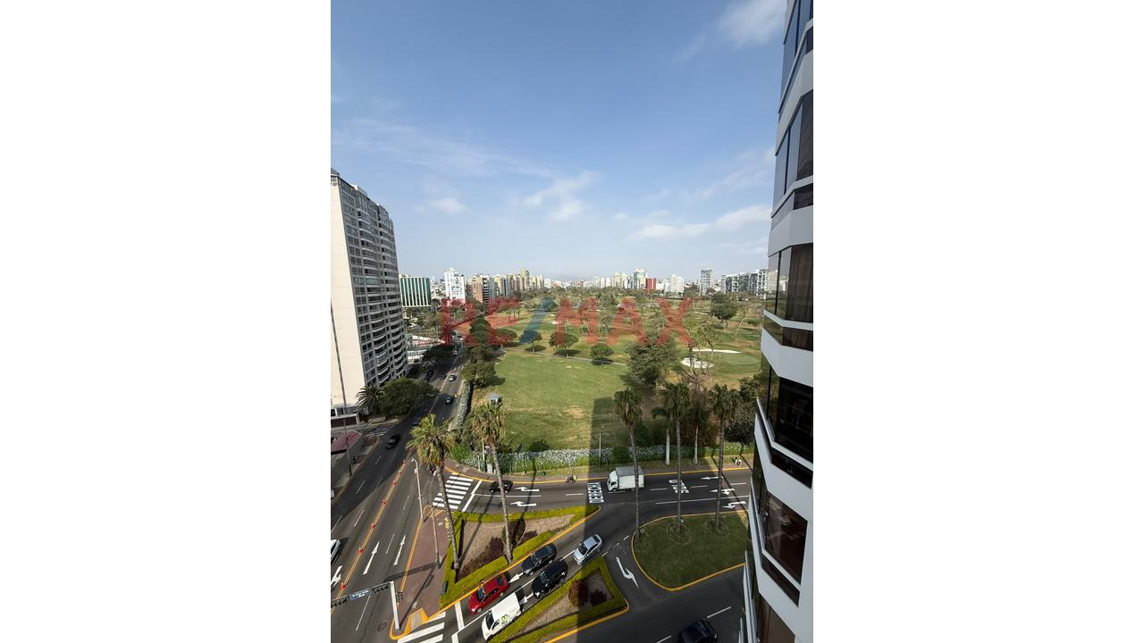 Vendo Amplio Departamento En San Isidro Frente Al Club El Golf - 2