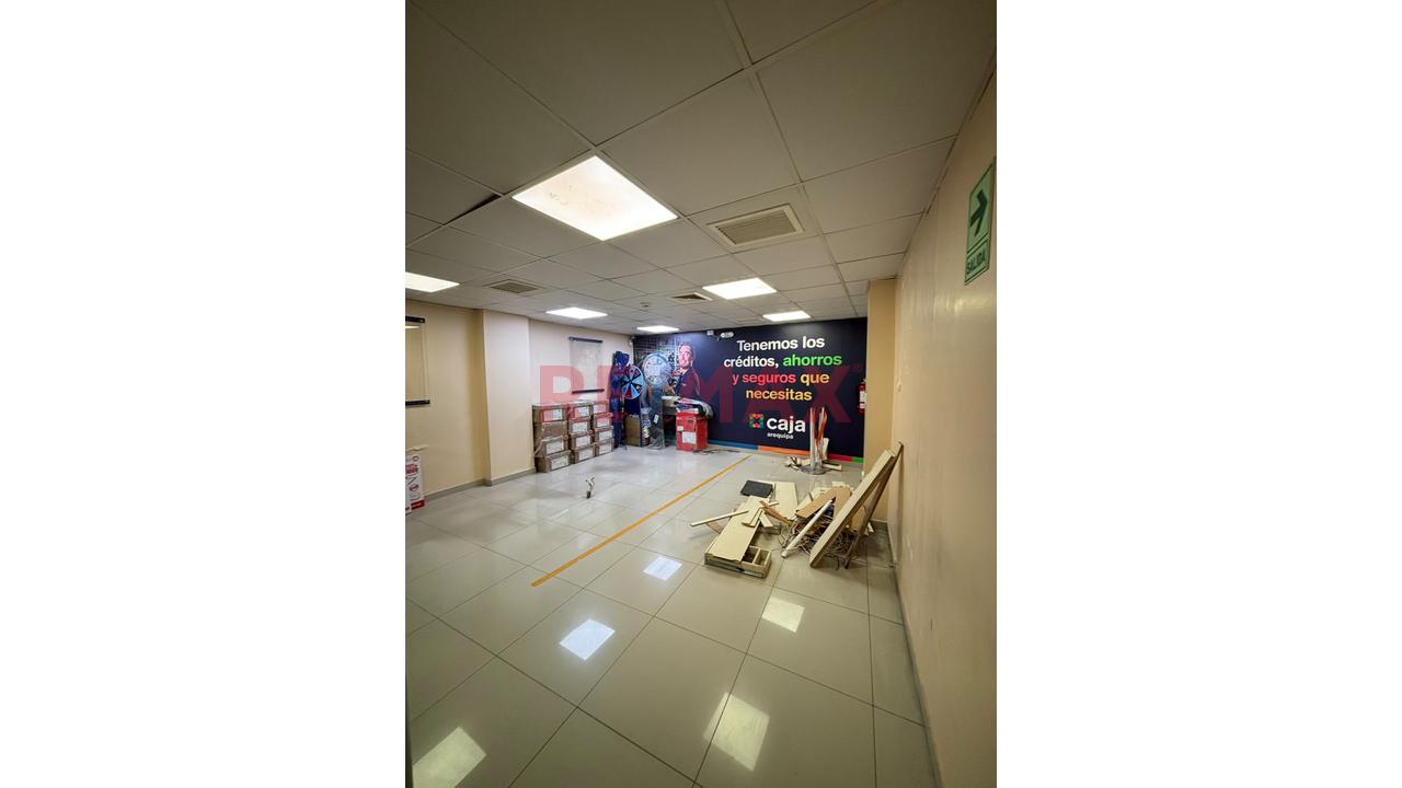 Local Comercial En Av. El Sol – Cusco - 4