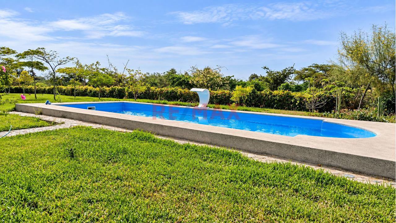 Hermoso Bungalow En Alquiler Con Piscina, Terraza Y Amplias Áreas Verdes - 15
