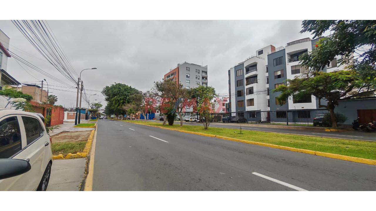 🏗️ Terreno De 265 M². 10.60 Ml De Frente  En Av. Ramón Castilla – Surco, Hasta 5 Pisos - 8