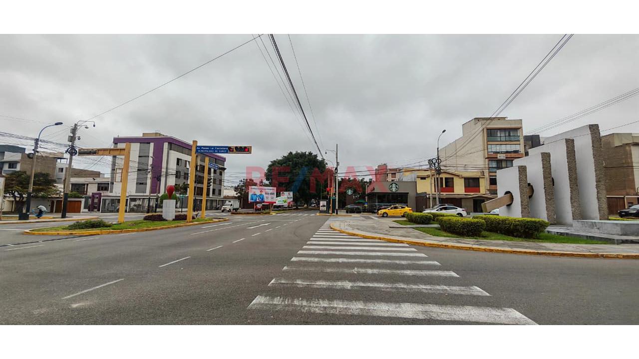 🏗️ Terreno De 265 M². 10.60 Ml De Frente  En Av. Ramón Castilla – Surco, Hasta 5 Pisos - 3