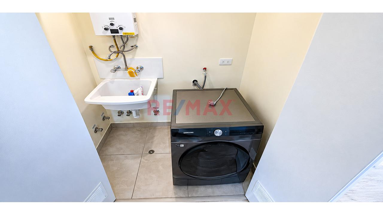 🏡 Venta Departamento En Jesús María - 8
