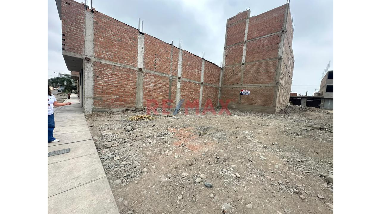 Terreno En Venta Urb. Las Campiñas De Carabayllo, Cerca A Parque - 5