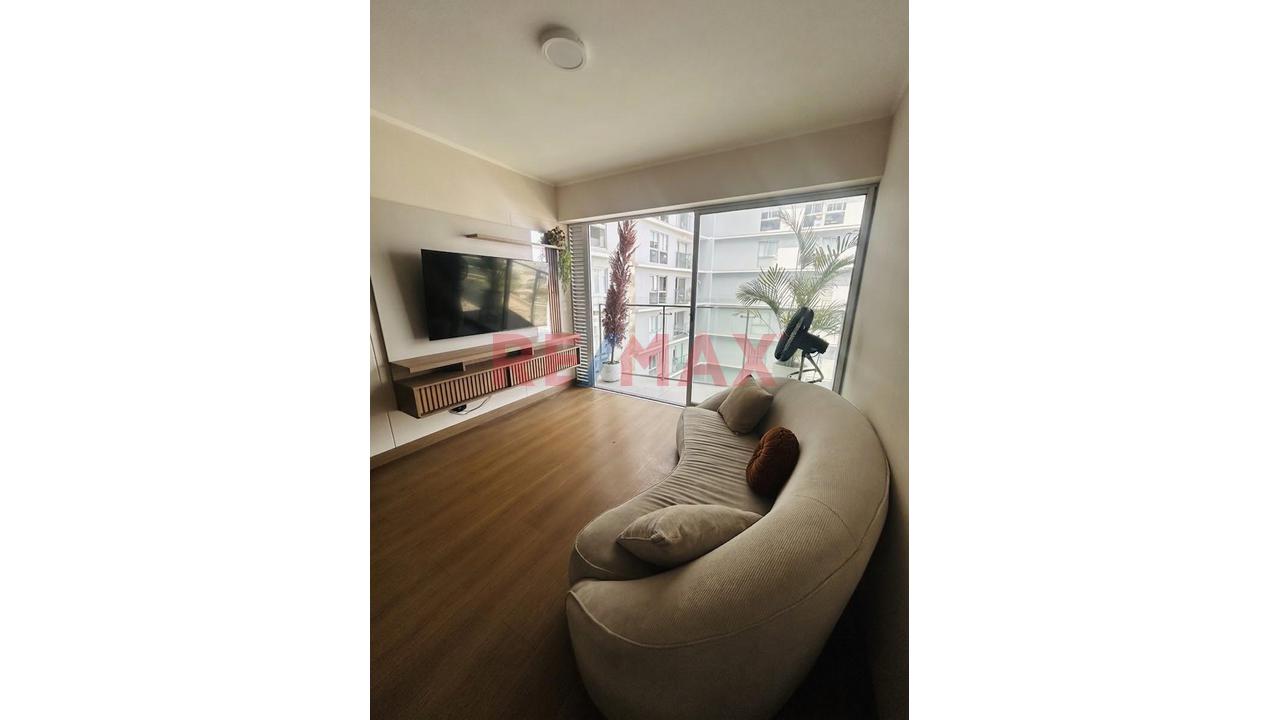 ¡Luz Natural, Tranquilidad, Vista Verde Y Cochera! Tu Próximo Depa Amoblado En Piso 10 Te Está Esperando 🌿🛋️🚗 — foto 2