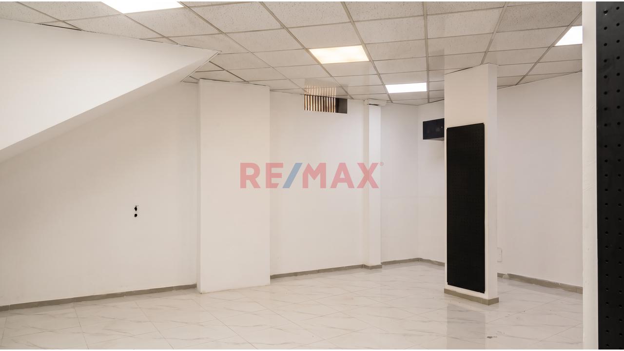 🏢 Edificio Corporativo De 5 Niveles Con Ascensor Frente Al Boulevard De Chancay | 655.20 M² De Terreno Y 2,821.45 M² Techados | Ideal Cajas, Clínicas O Franquicias 🚀 - 8