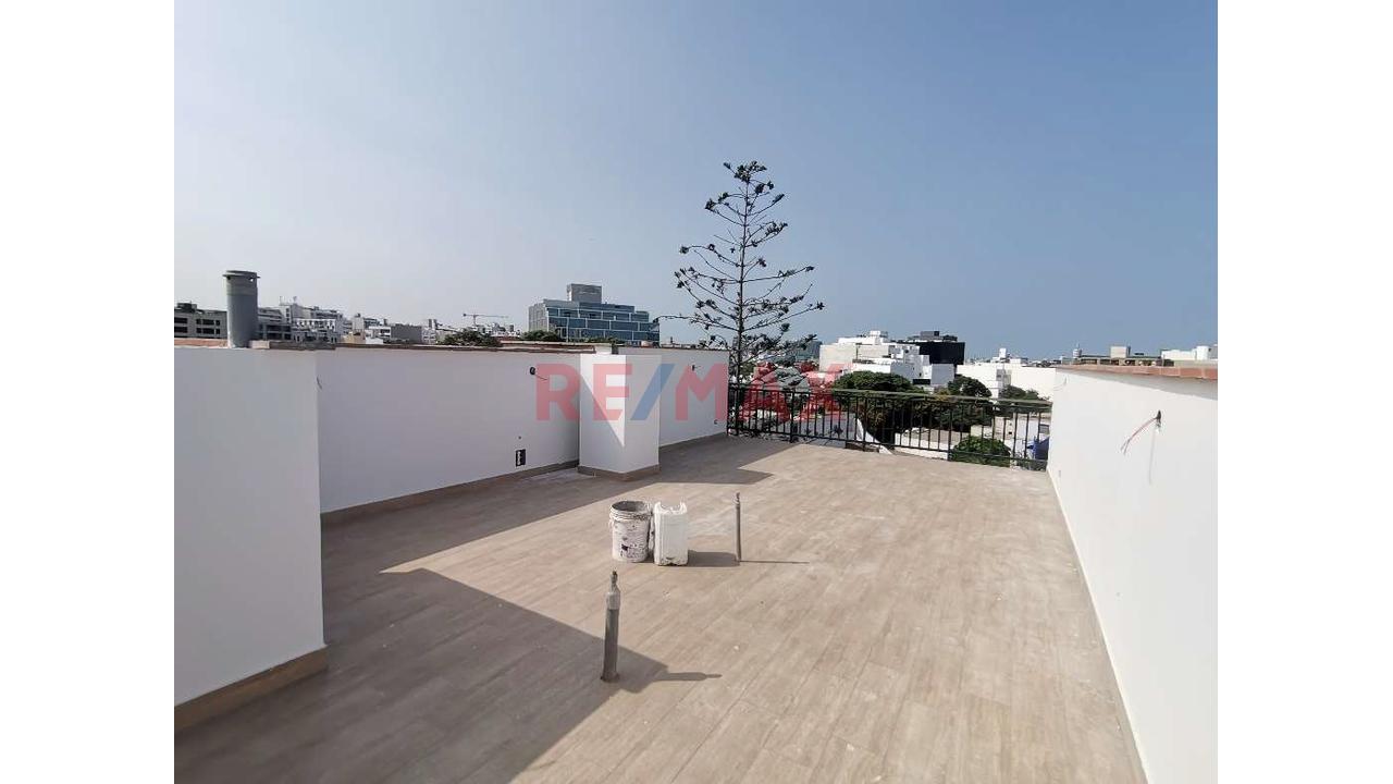 Exclusivo Departamento Triplex En Venta – San Isidro - 7