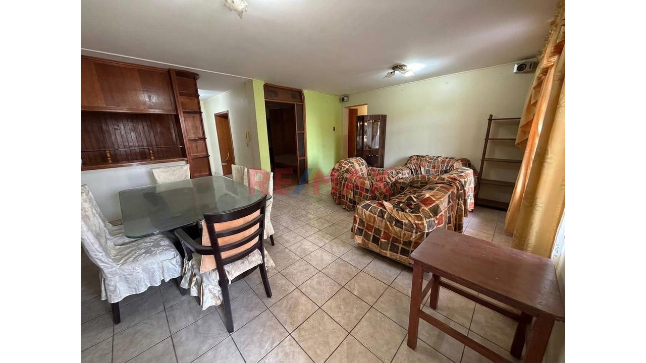🏡 ¡Amplia Casa De 4 Pisos En Urb. Los Jazmines – Callao! - 11