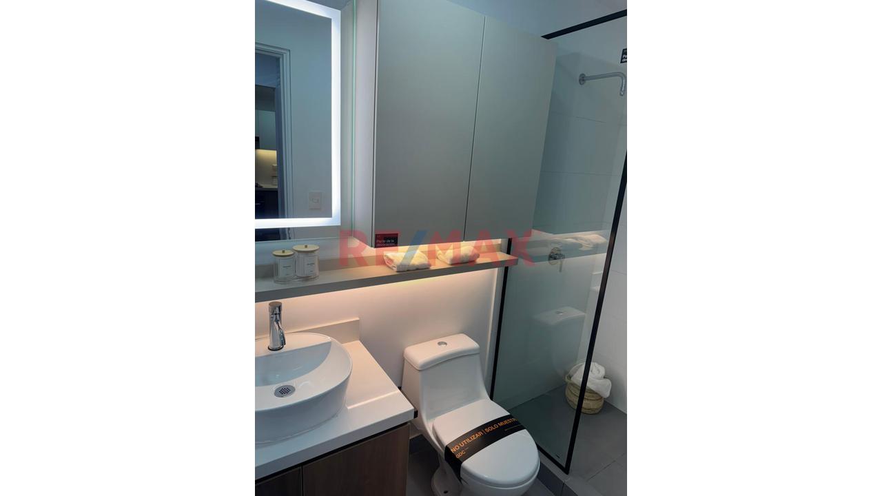 Venta De Departamento Flat En Estreno Chorrillos - 2