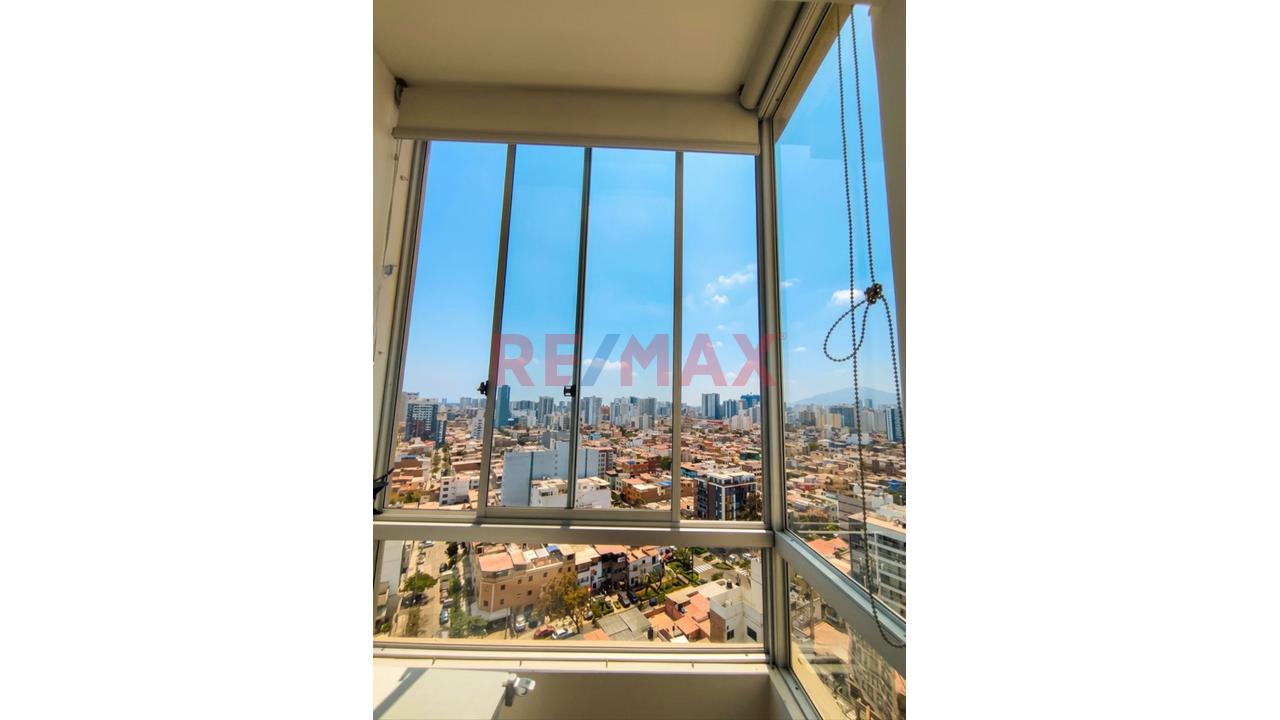 Se Alquila Moderno Departamento En Condominio Con Áreas Comunes Mejor Zona Jesús María - 7