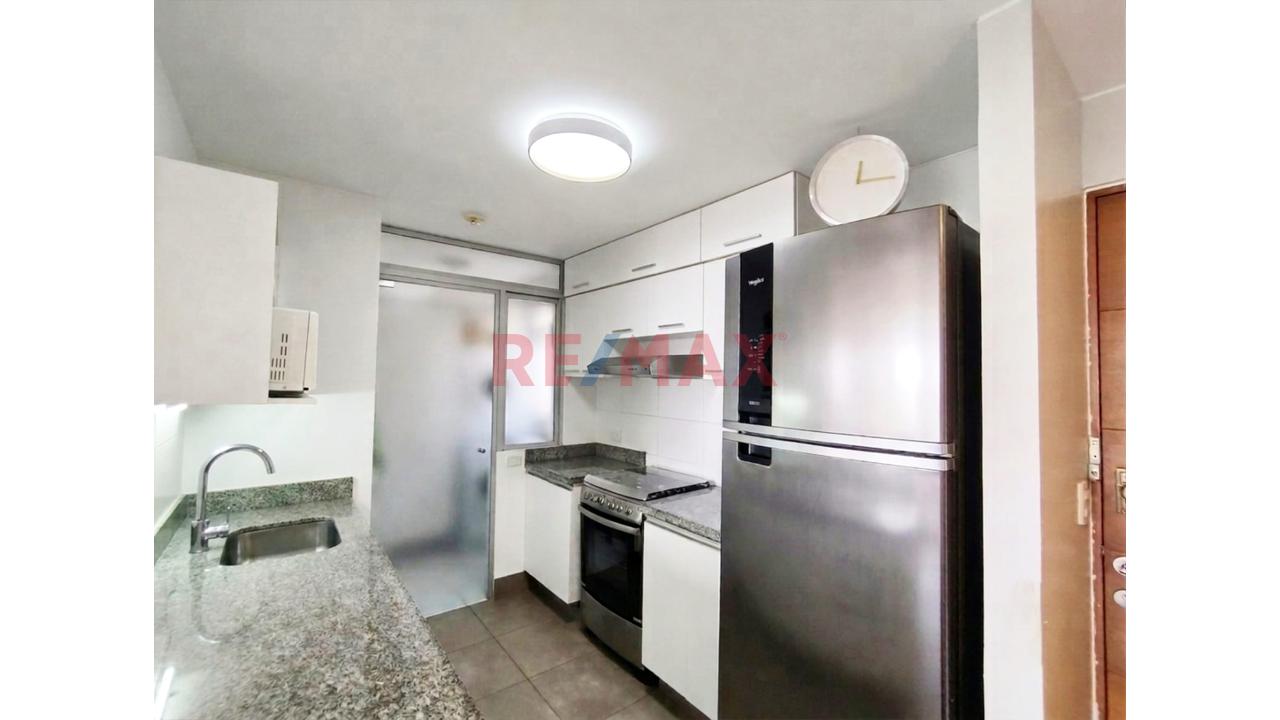 Se Alquila Moderno Departamento En Condominio Con Áreas Comunes Mejor Zona Jesús María - 13