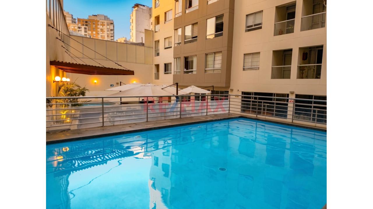 Se Alquila Moderno Departamento En Condominio Con Áreas Comunes Mejor Zona Jesús María — foto 2