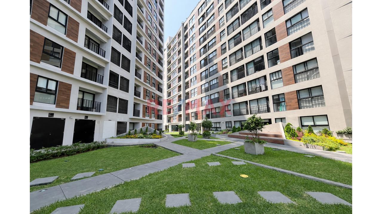 Alquiler De Departamento De 2 Dormitorios En Casaparq Monterrico 2 – Surco - 2