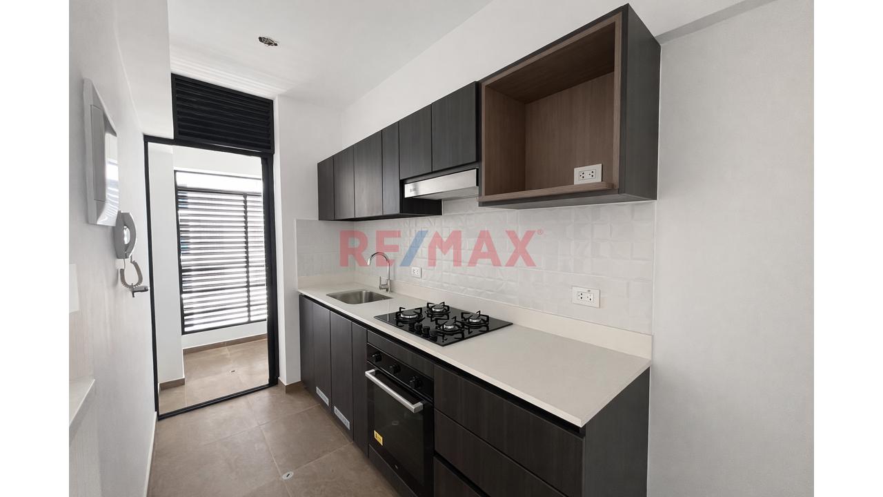 Alquiler De Departamento De 2 Dormitorios En Casaparq Monterrico 2 – Surco - 4