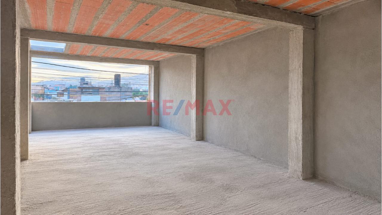 Se Alquila Ambiente En Segundo Piso Para Vivienda O Negocio - 4