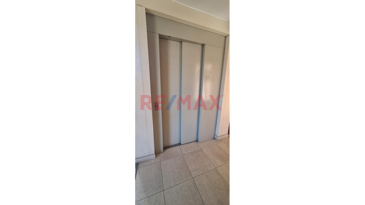 Vive Con Estilo Y Comodidad: Espectacular Departamento Con Cochera En Urb. Campo Verde — foto 11