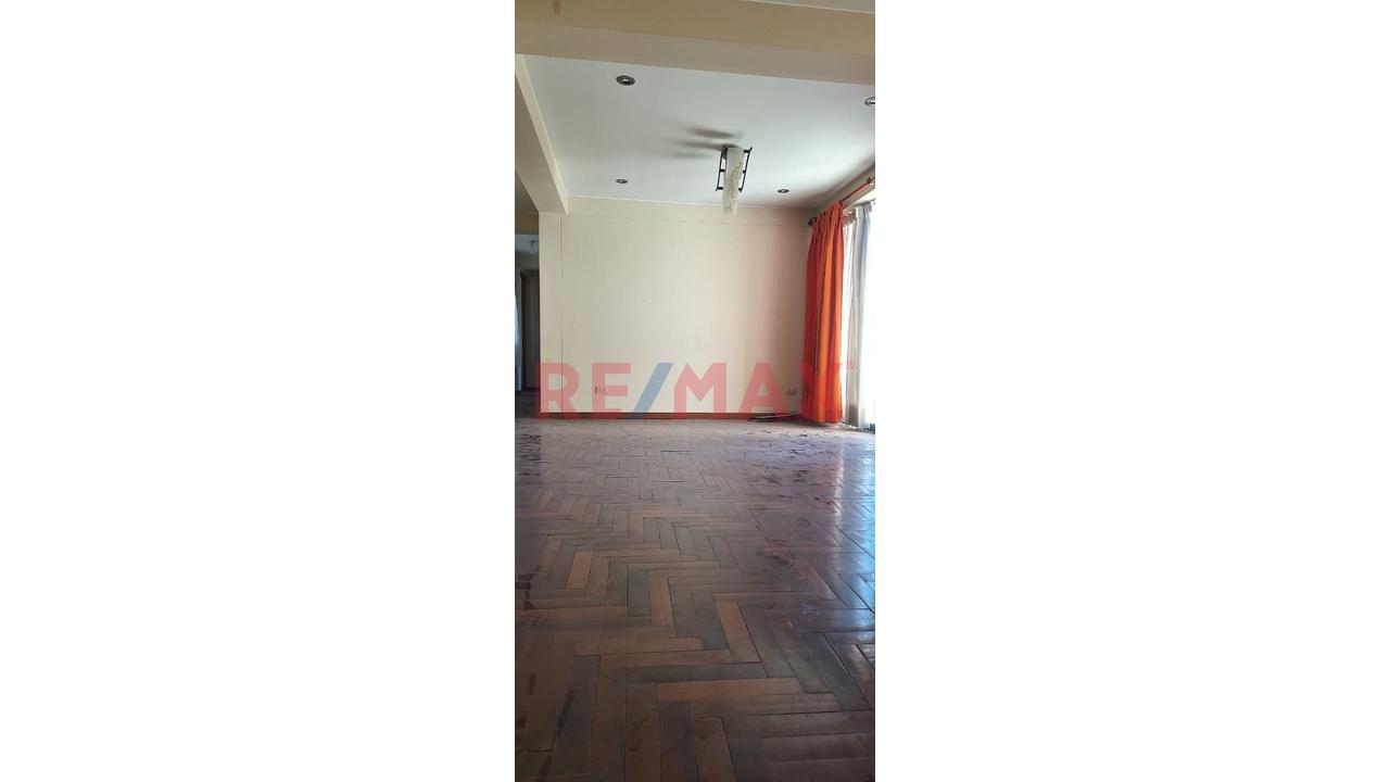 Vive Con Estilo Y Comodidad: Espectacular Departamento Con Cochera En Urb. Campo Verde — foto 13