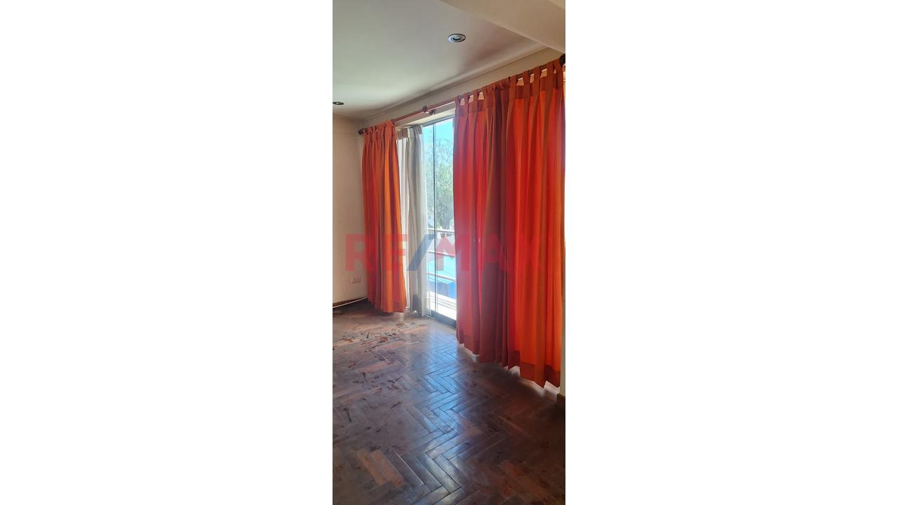 Vive Con Estilo Y Comodidad: Espectacular Departamento Con Cochera En Urb. Campo Verde — foto 7