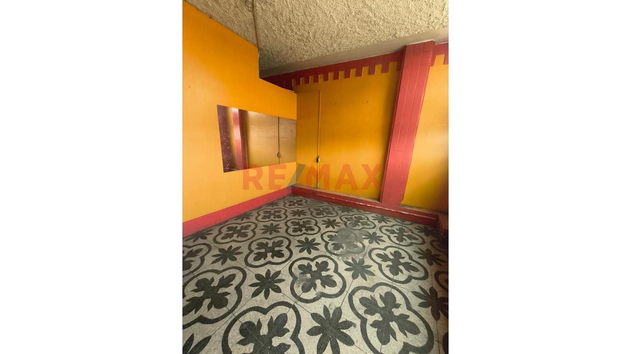 Se Vende  Local De 205 M2 Como Terreno En Av. Tomás Valle – Callao 🏢✨ — foto 5