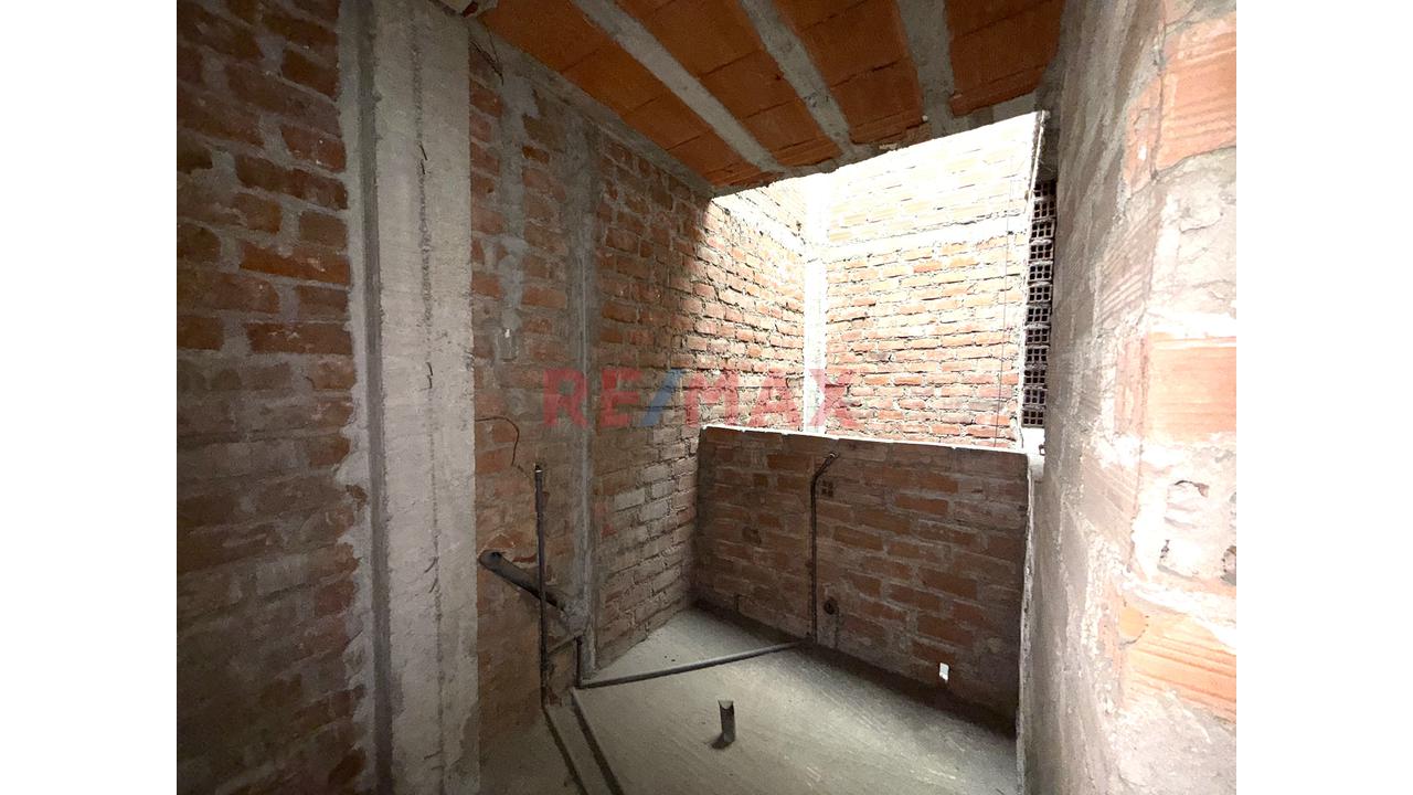 Venta De Departamento 88.98 M² Sin Acabados – Av Condorcanqui, La Esperanza - 6