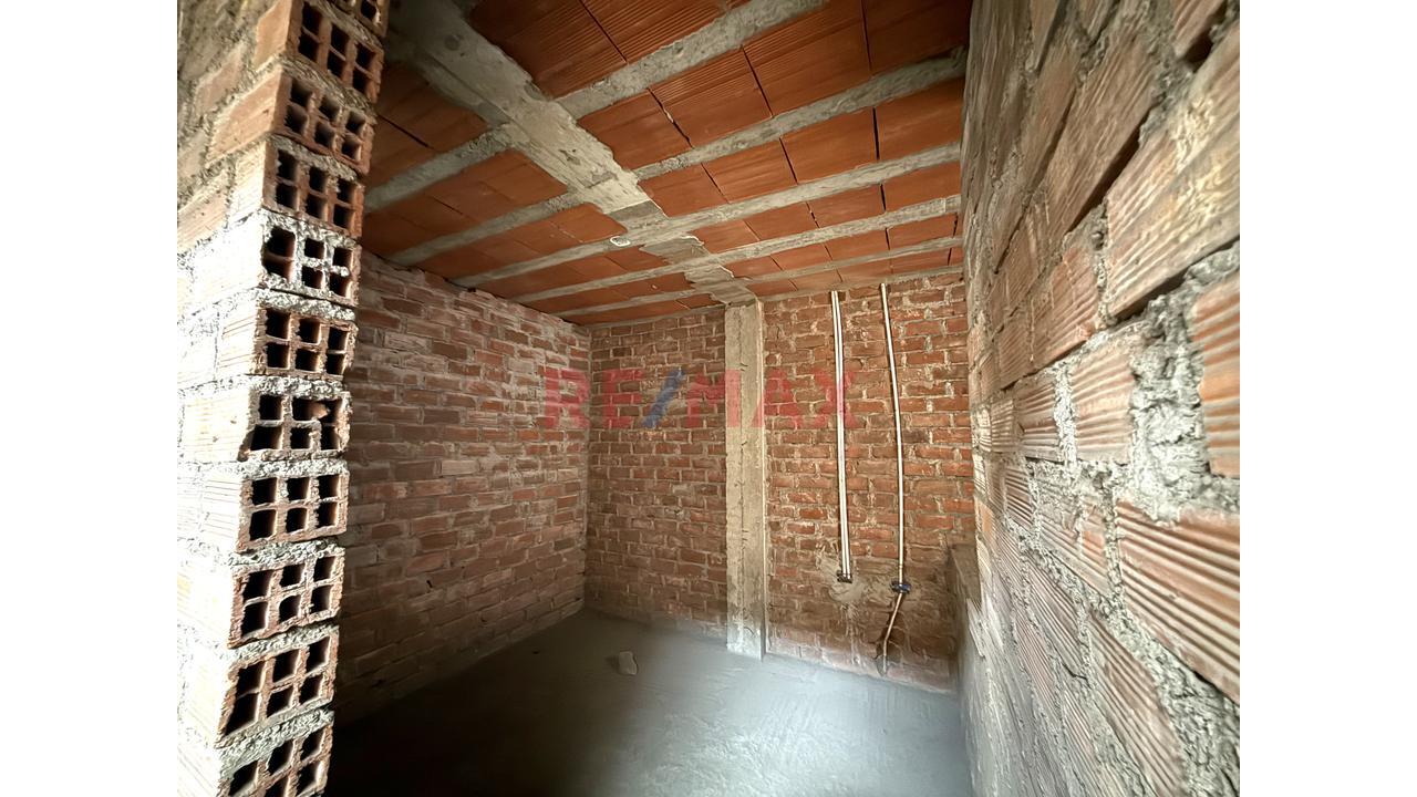 Venta De Departamento 88.98 M² Sin Acabados – Av Condorcanqui, La Esperanza - 4