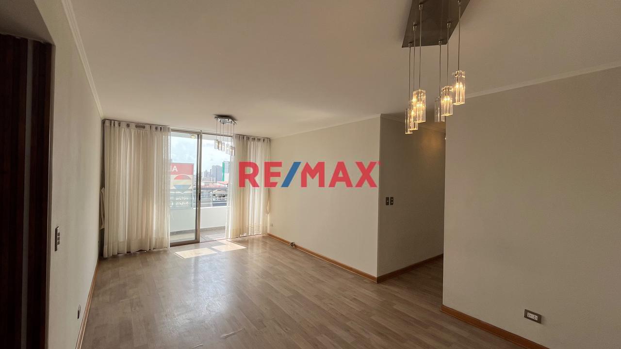 Moderno Departamento De 110 M² Con Balcón Y Vista Panorámica – Magdalena Del Mar