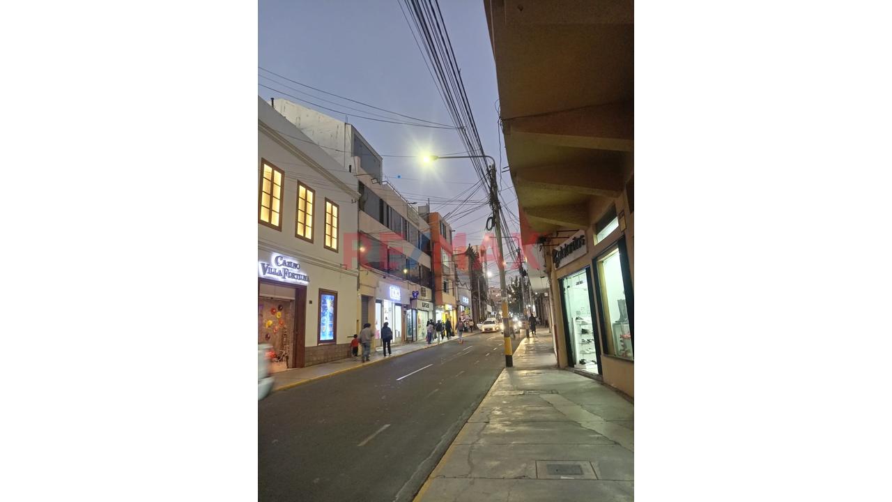 🏢 Oportunidad Local Comercial En Venta En Av. San Martín – Tacna - 6