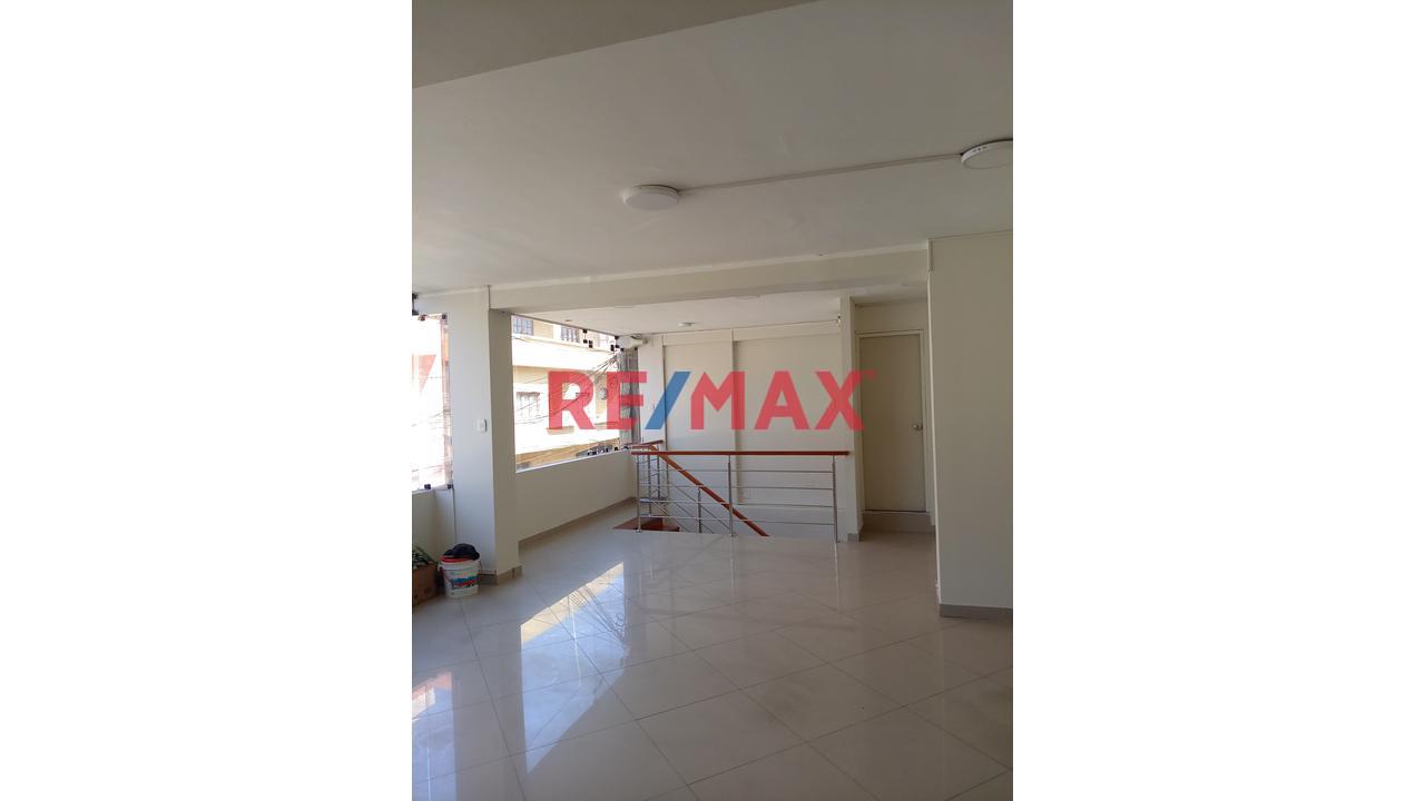 🏢 Oportunidad Local Comercial En Venta En Av. San Martín – Tacna - 4